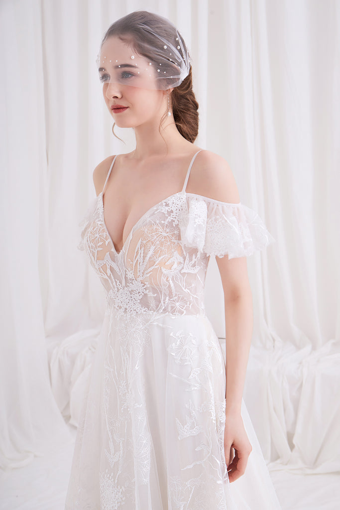 Artemis - Selena Huan Romantic Off-the-shoulder Strap Italy Embroidery Lace Ball Gown