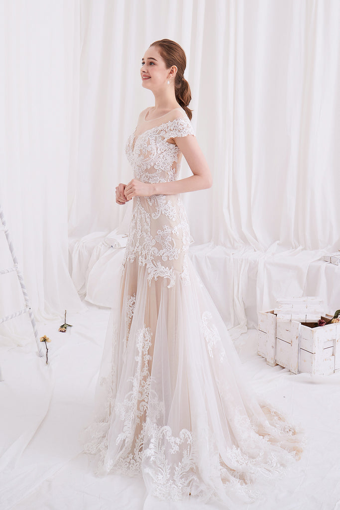 Victoria - Selena Huan off-the-shoulder Alenchon embroidery lace mermaid gown