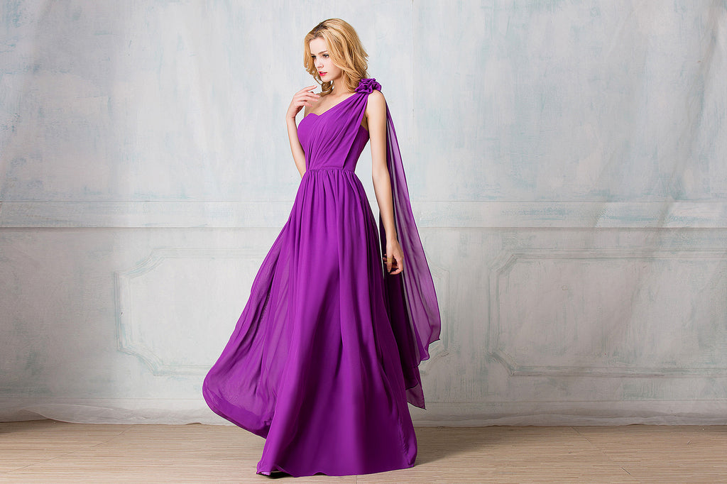 One-shoulder full-length chiffon bridesmaid dress