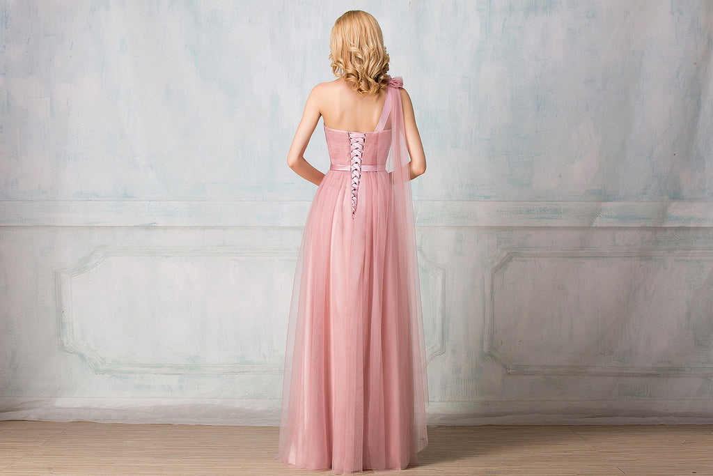 Sweetheart one-shoulder full-length tulle bridesmaid dress